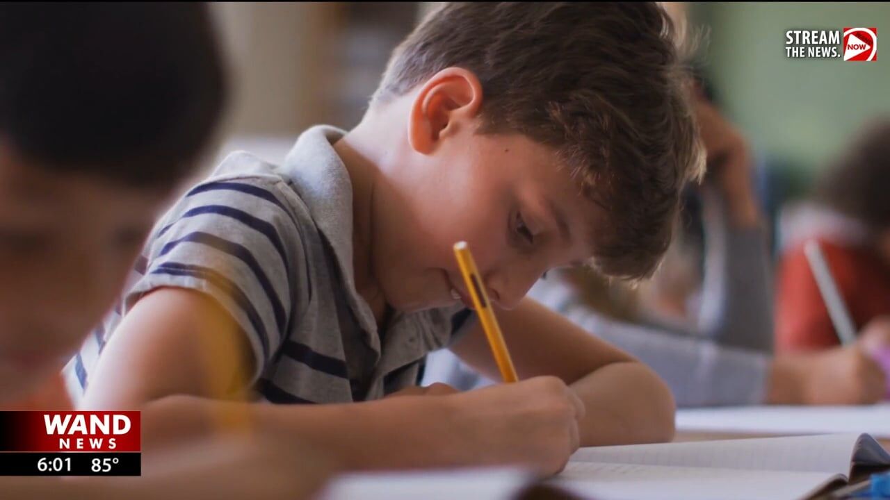 Expert says excessive screen use can impact kids mental health
